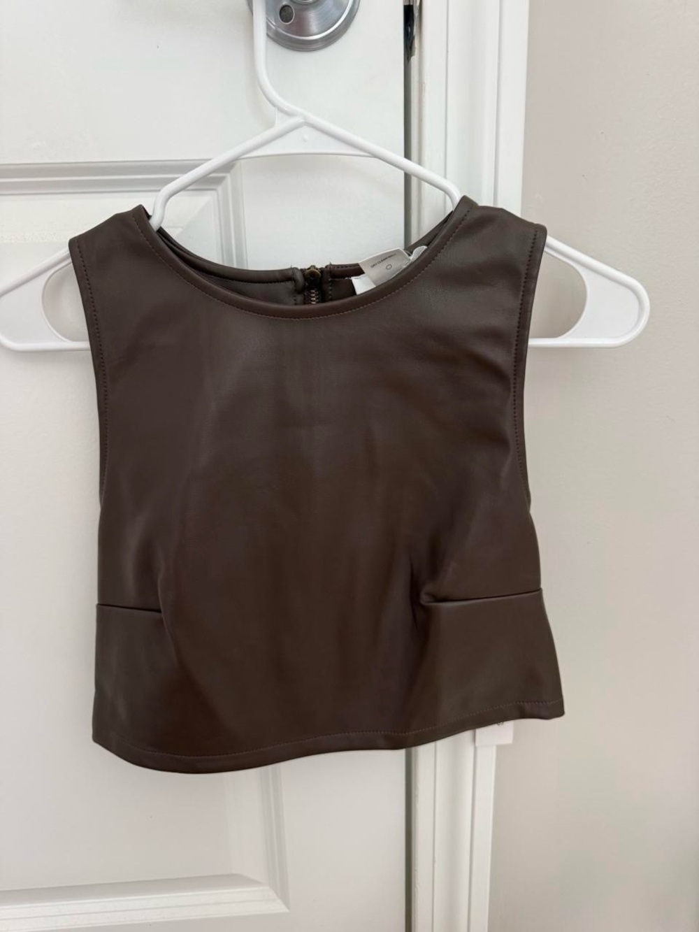 Sleeveless Vegan Leather Crop Top - Dark Brown